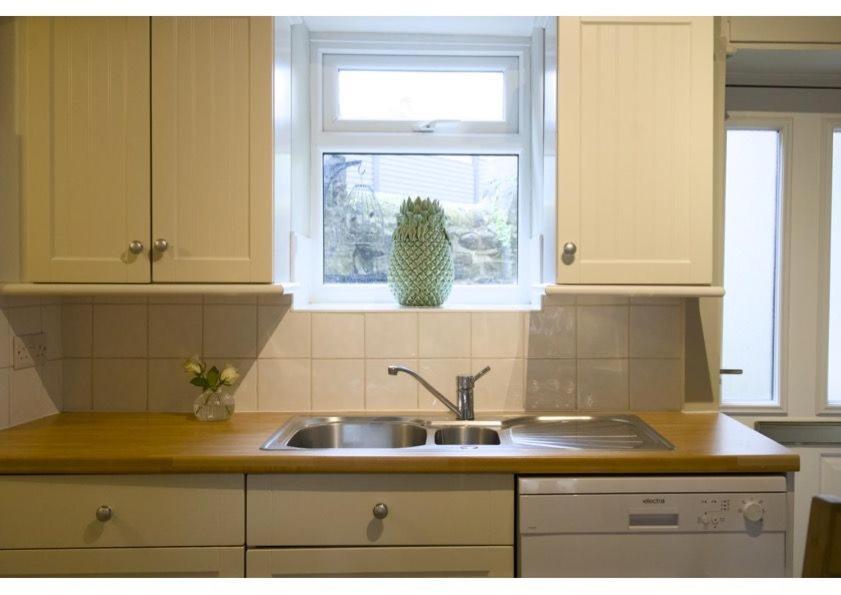The Beeches - Chatsworth Apartment No 1 - Sleeps 2 Baslow Exteriör bild